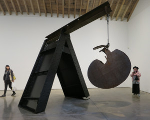 Mark di Suvero, The Cave, steel, 157 ½ x 172 x 132 inches, 2015.